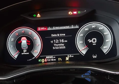 2019 Audi Q8 55 Premium z USA, uszkodzony, nr VIN WA1BVAF10KD010002